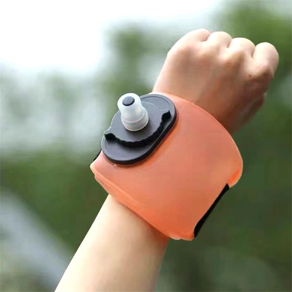 200ML Wrist Water Bottle – Hands-Free Hydration for Running, Cycling & Fitness
