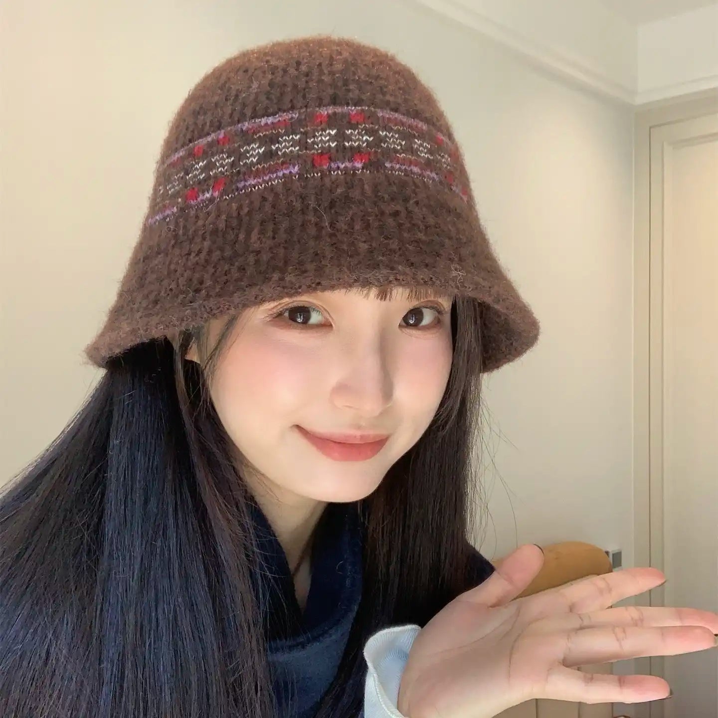 Cozy Cable Knit Bucket Hat for Winte