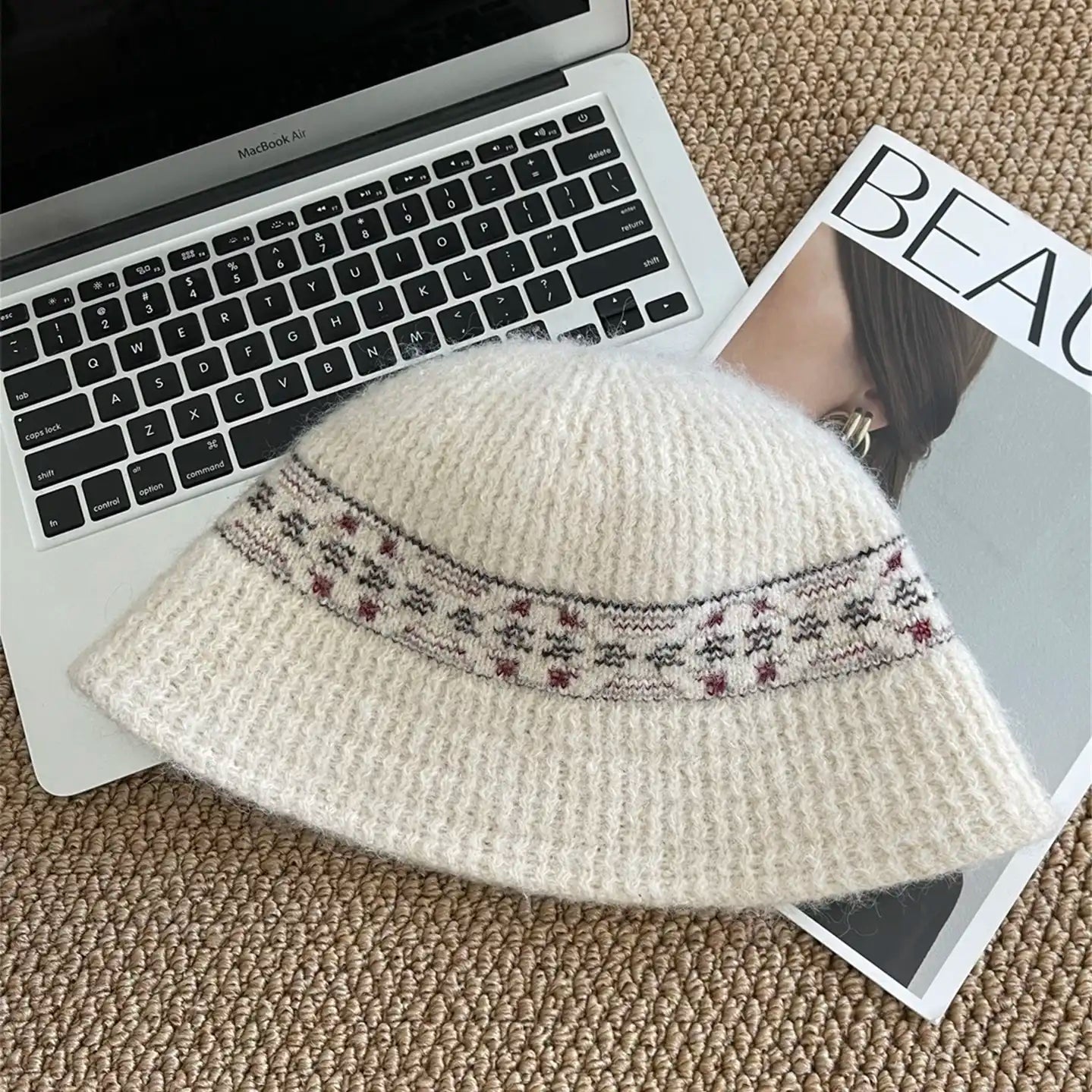 Cozy Cable Knit Bucket Hat for Winte