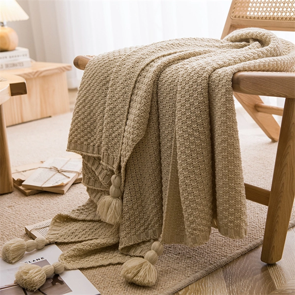 Handwoven Throw Blanket with Tassels - Soft Couch & Bed Runner for Office & Home