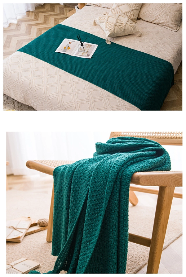 Handwoven Throw Blanket with Tassels - Soft Couch & Bed Runner for Office & Home