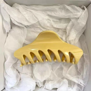 Large Claw Clip for Women – Matte Shark Hair Clip for Thick Hair