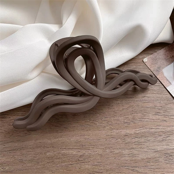 Large Claw Clip for Women – Matte Shark Hair Clip for Thick Hair