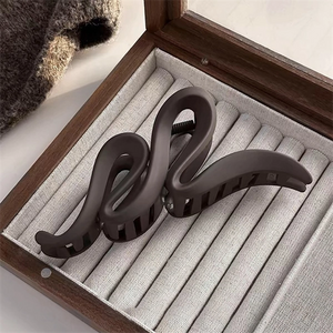 Large Claw Clip for Women – Matte Shark Hair Clip for Thick Hair