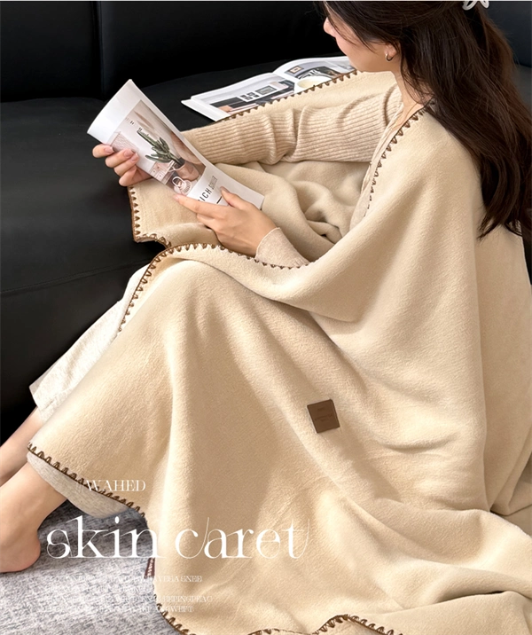 Luxury Alpaca Fleece Throw Blanket – Ultra-Soft Thick Winter Blanket for Bed, Sofa & Office Nap