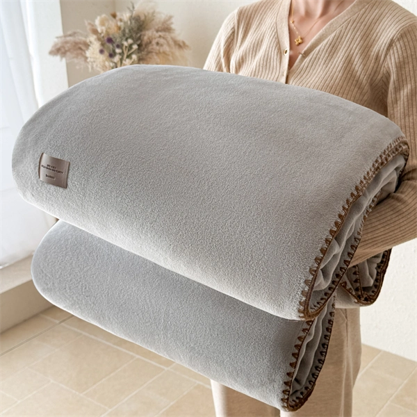 Luxury Alpaca Fleece Throw Blanket – Ultra-Soft Thick Winter Blanket for Bed, Sofa & Office Nap