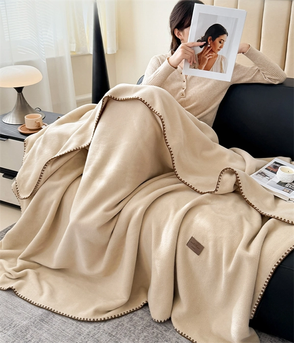 Luxury Alpaca Fleece Throw Blanket – Ultra-Soft Thick Winter Blanket for Bed, Sofa & Office Nap