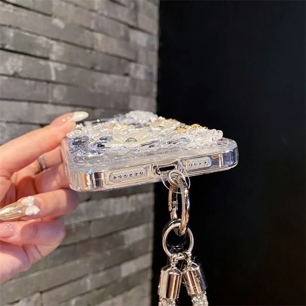 Luxury Crystal Rose Flower Case for iPhone 17 – Sparkling, Elegant, and Chic Design for Women