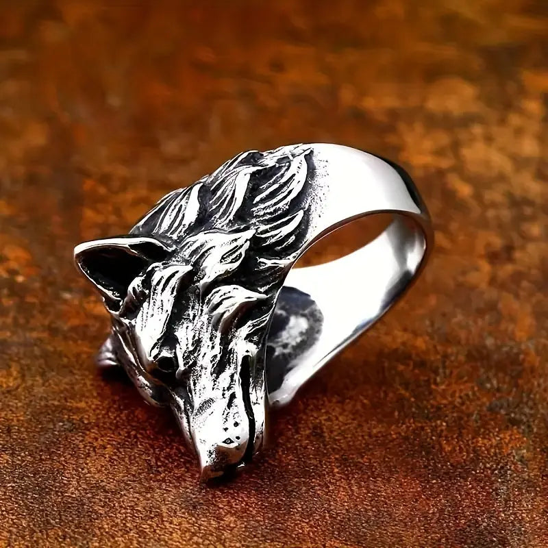Men's 3D Wolf Head Ring | Titanium-Finish Alloy