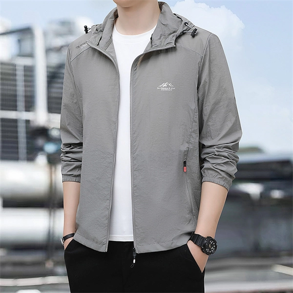 Men’s Lightweight UV Protection Jacket – Breathable Summer Windbreaker for Hiking, Fishing & Outdoor Sports