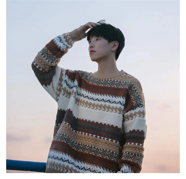 Men’s Thick Knit Holiday Sweater – Vintage Japanese Casual Winter Style