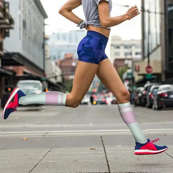 ROYALUCK Compression Socks 4-Pack - Graduated Support Socks for Women & Men - Perfect for Nurses, Running & Pregnancy