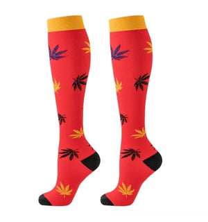 ROYALUCK 6-Pack Maple Leaf Compression Socks