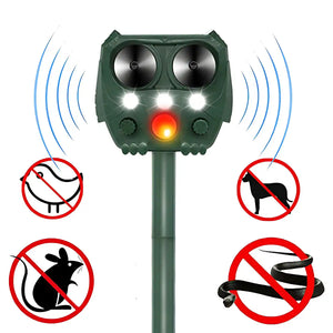 Solar Ultrasonic Animal & Pet Repeller Motion Sensor Repels Birds, Snakes, Raccoons, Skunks, Deer, Cats, Dogs, Rats