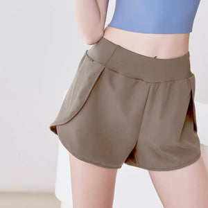 Women's Casual Running Shorts with Pockets - Lightweight Loose Fit for Gym & Yoga