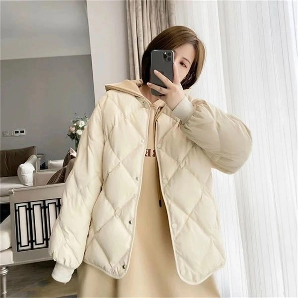 Women's Lightweight Down Jacket – Elegant Winter Coat, Warm & Stylish Outerwear