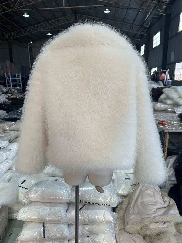 Women's Cropped Faux Fur Jacket