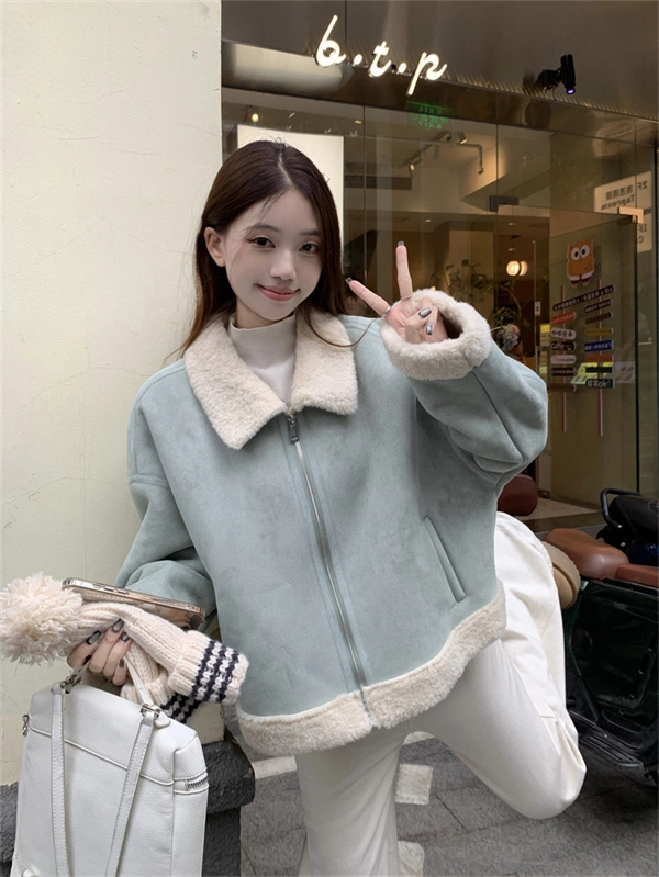 Women’s Faux Shearling Jacket – Cozy Autumn & Winter Warm Coat, Elegant Chic Style