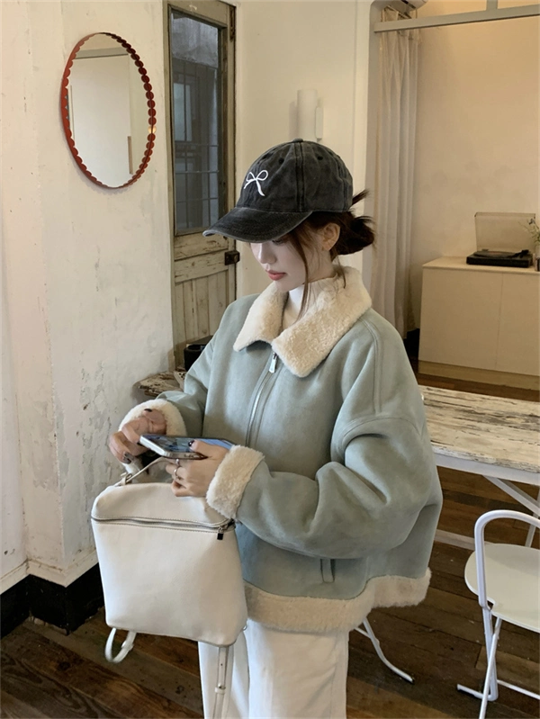 Women’s Faux Shearling Jacket – Cozy Autumn & Winter Warm Coat, Elegant Chic Style