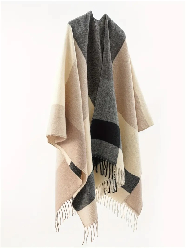 Women's Oversized Plaid Poncho Shawl - Fringed Wrap Cardigan for Fall Winter