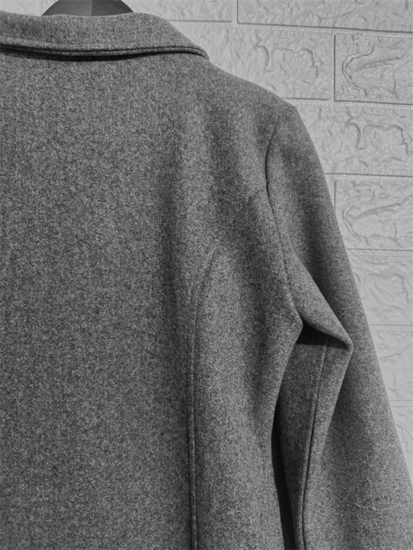 Women's Tweed Coat - Mid-Length Button-Front Jacket with Pockets for Fall & Winter