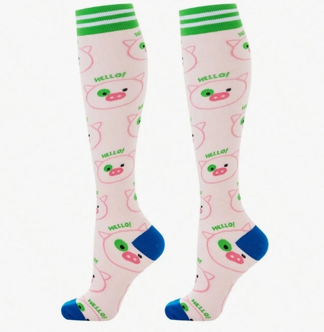 ROYALUCK 6 Pairs Women Cartoon Pig Pattern Long Socks