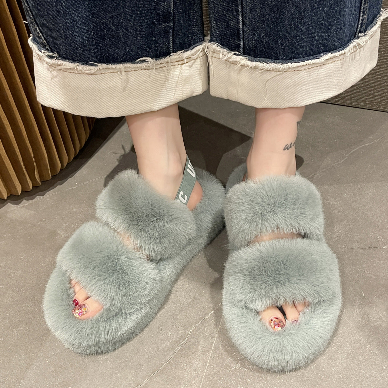 Winter Super Warm Soft Plush Slippers With Straps