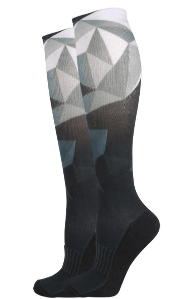 The Compression socks for men& outdoor socks with benefit.